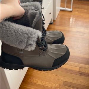 Ugg men’s snow boots